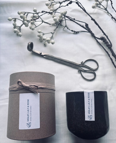 Ceramic Jar Candle - Violet, Lily & Rose