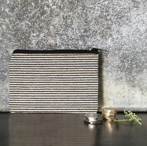Thin lines purse/make-up bag